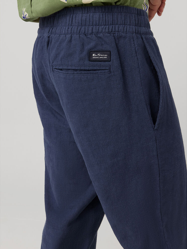 Linen Blend Tapered Pant