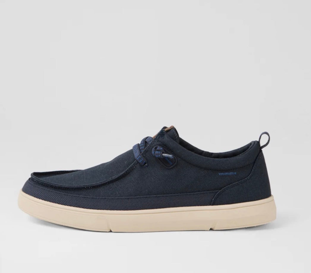 Albee canvas sneaker